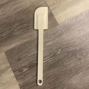 Pampered Chef Scraper #1650 11" Spatula Silicone Head DW Safe Made in USA
